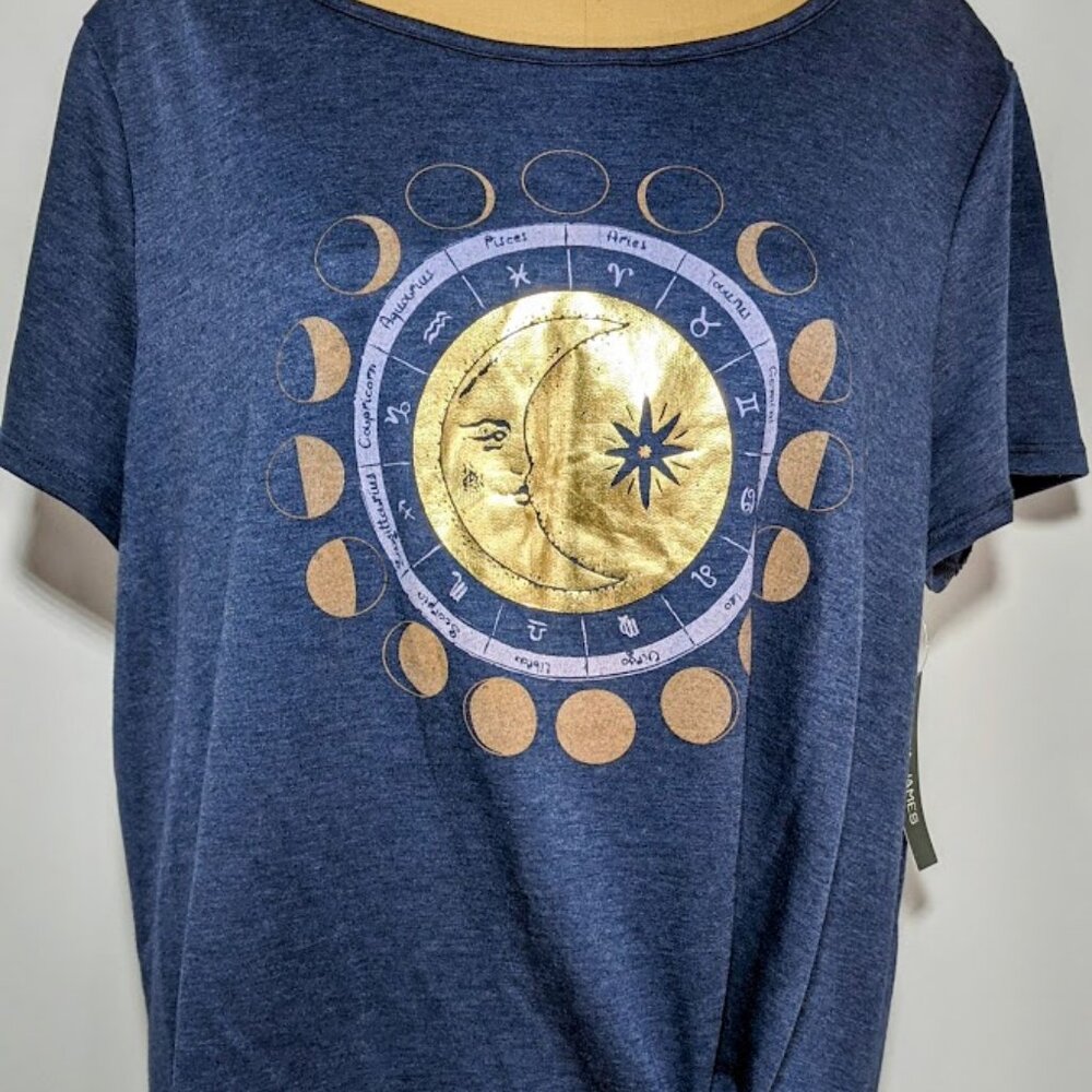 AVA JAMES Blue & Gold Zodiac Celestial Moon Phase Cinched Waist T-shirt Size 3X